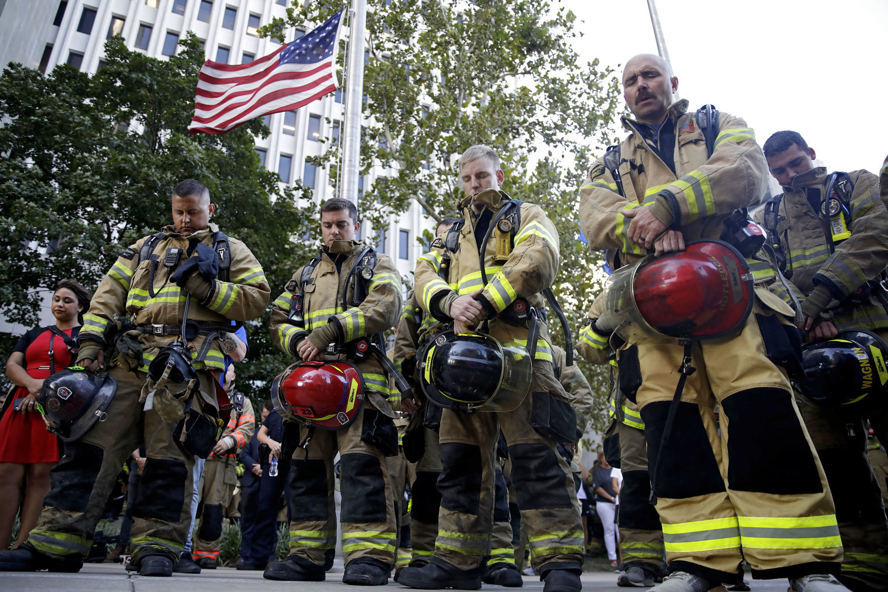 FIRST RESPONDERS CLIMB